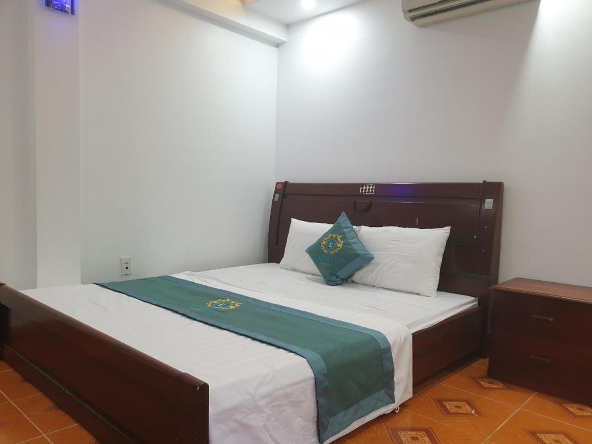 Emerald Hotel Cat Ba Dong Khe Sau ภายนอก รูปภาพ
